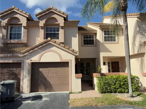 9389 Boca River Cir, Boca Raton, FL 33434