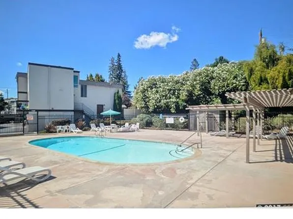 2045 Sierra Rd APT 8, Concord, CA 94518