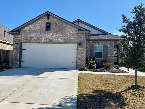 4th image of 233 Split Rail Dr