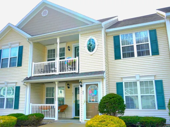 83 Morning Glory Way, Schenectady, NY 12306