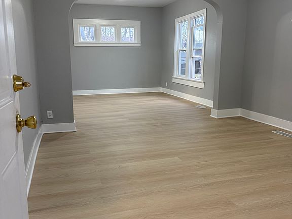 2nd image of 2025 2nd Ave