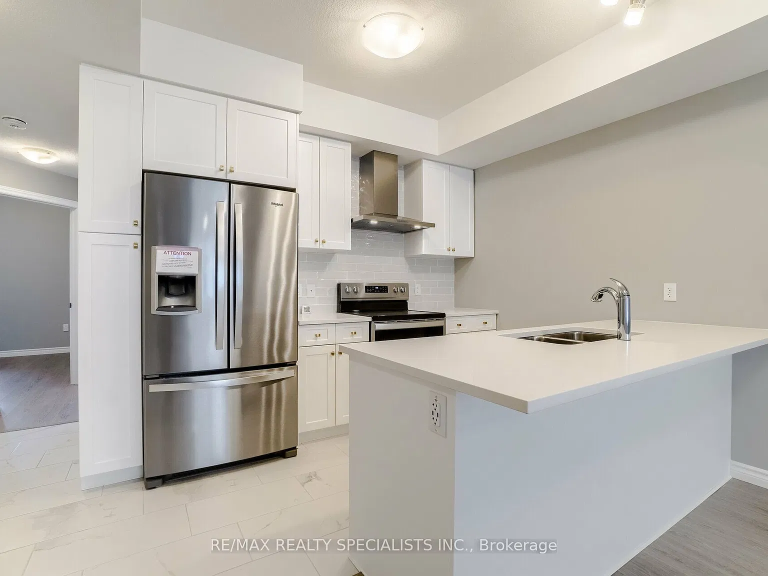 2 bed, $2,200 — Photo 3