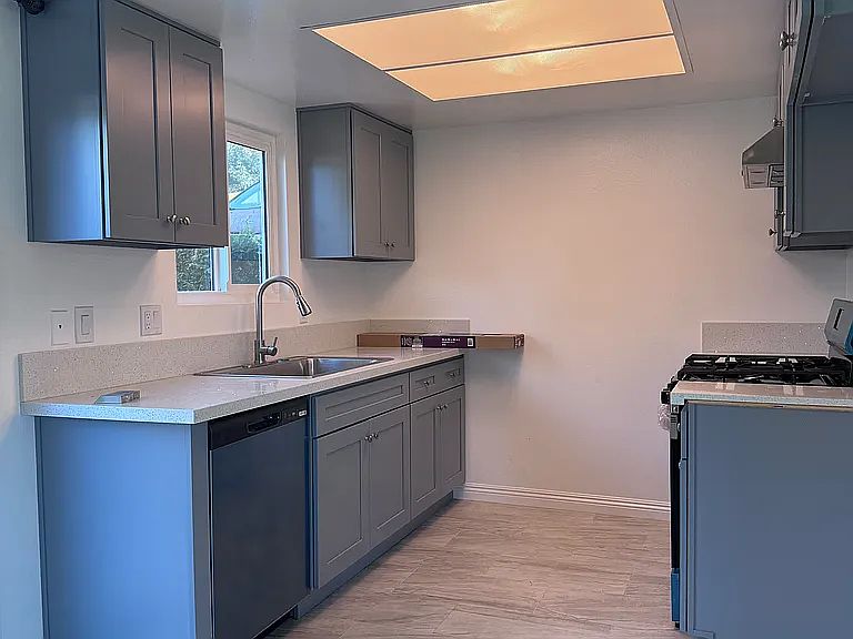 1st image of 2447 Nina St #3