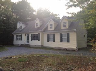 8404 Porcupine Dr, Tobyhanna, PA