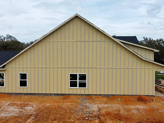 5th image of 750 Autumn Ln