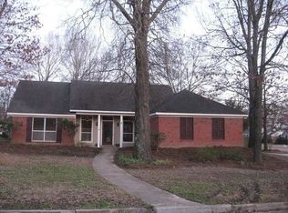 100 Whitewood Ln, Madison, MS 39110