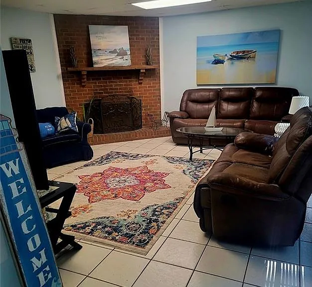 5041 Blackberry Ln #A — Photo 2