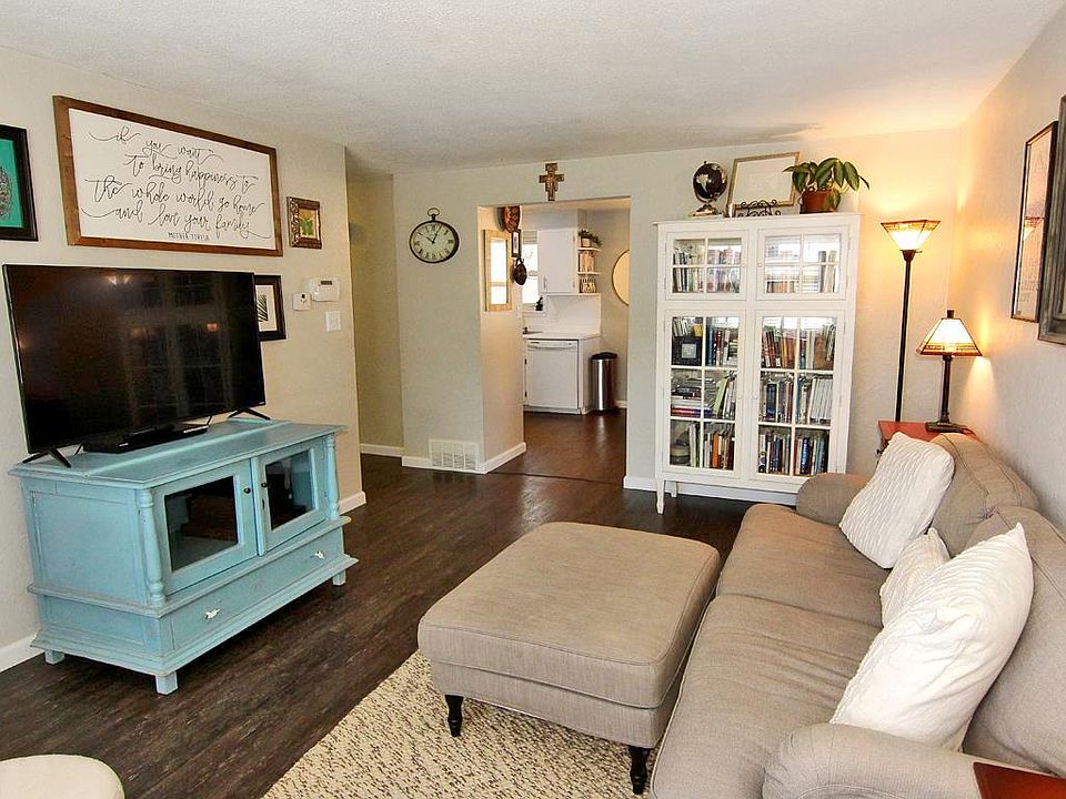 1407 Perry Ave, Cape Girardeau, MO 63701 Zillow