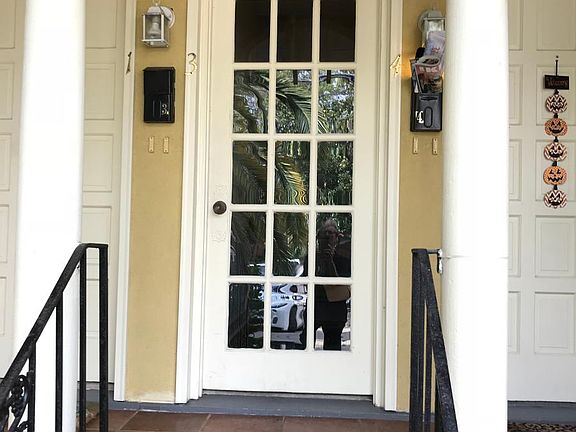 Second Floor Entry
