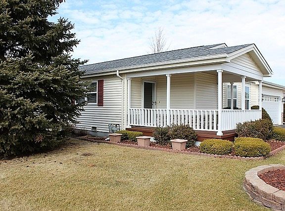 2nd image of 320 Palomino Ct