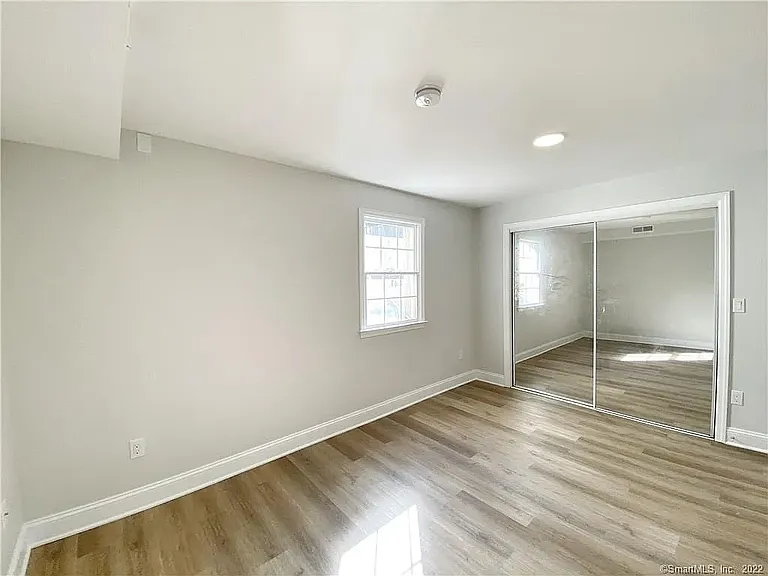 96 Cold Spring Rd #1 — Photo 4