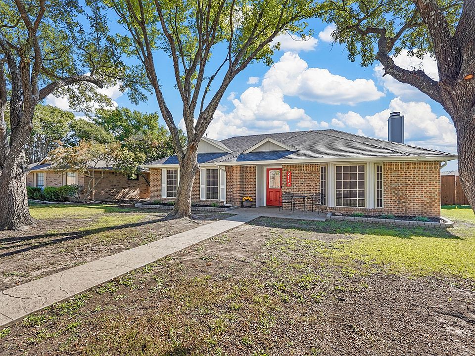 1st image of 2117 Rockbluff Dr