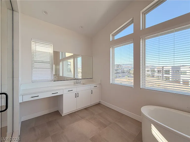 10761 Canyon Bloom Dr — Photo 63