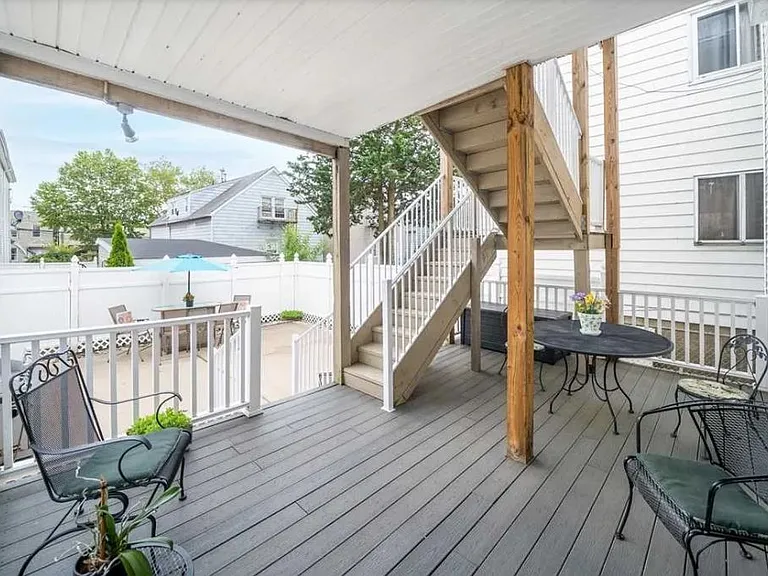 36 Trask Ave — Photo 3