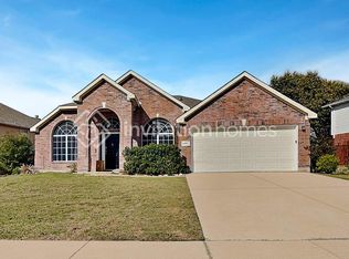 2003 Walnut Hills Ln, Mansfield, TX 76063