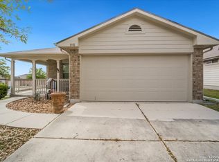 3901 Whisper Fld, Schertz, TX 78108