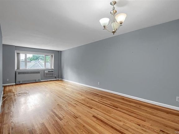 4th image of 111 E Hartsdale Ave APT 4C