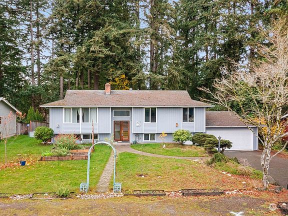 2nd image of 4814 86th Avenue Ct W