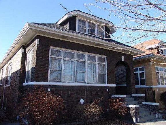 2nd image of 8152 S La Salle St