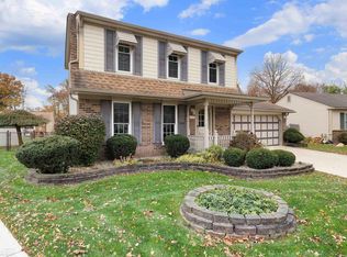 41696 Amberly Dr, Clinton Township, MI
