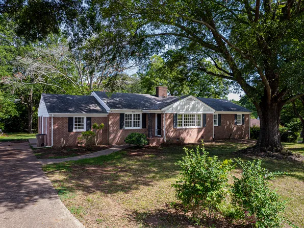 902 Duke St, Shelby, NC 28150