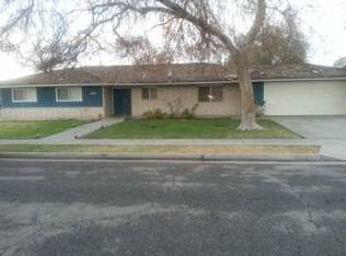 140 W Magnolia Ave, Hanford, CA