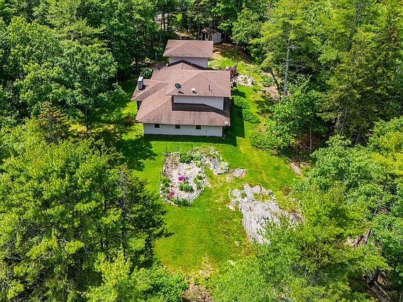2nd image of 52 Oak Run Road