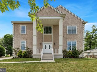 632 School Line Dr, King Of Prussia, PA 19406