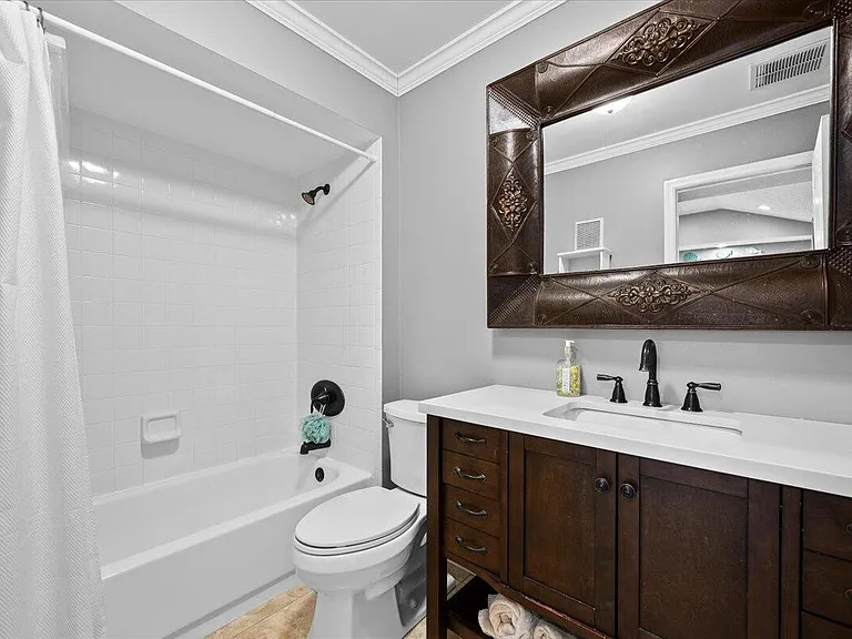 621 Ocean Dunes Cir — Photo 23