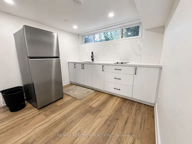 224 Anzac Rd #BASEMENT — Photo 6