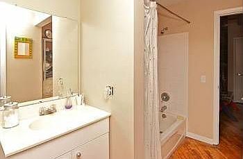 2nd image of 1210-26 Buttonwood St #102