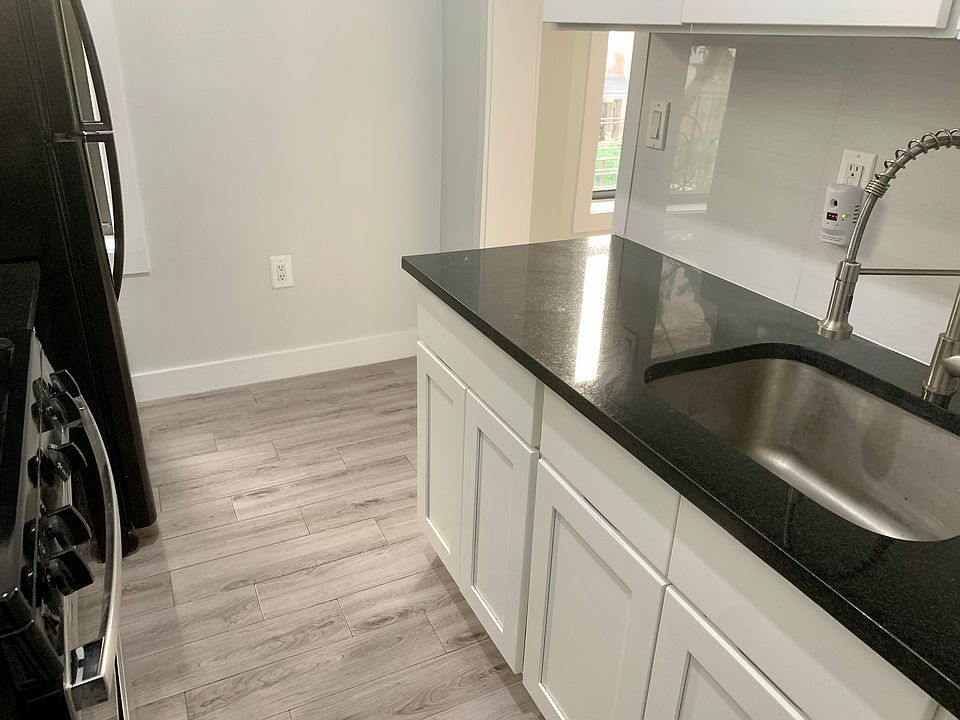 1st image of 231 E 26th St #3