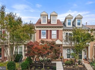 6591 Cypress Point Rd, Alexandria, VA 22312