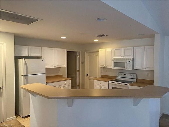 2nd image of 2511 55th St W