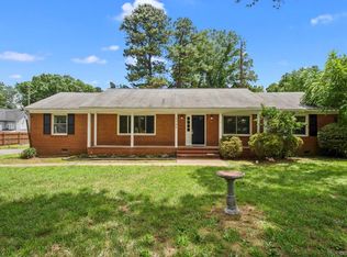 2735 Swineford Rd, North Chesterfield, VA 23237