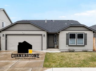 3613 Carnelian St, Medford, OR