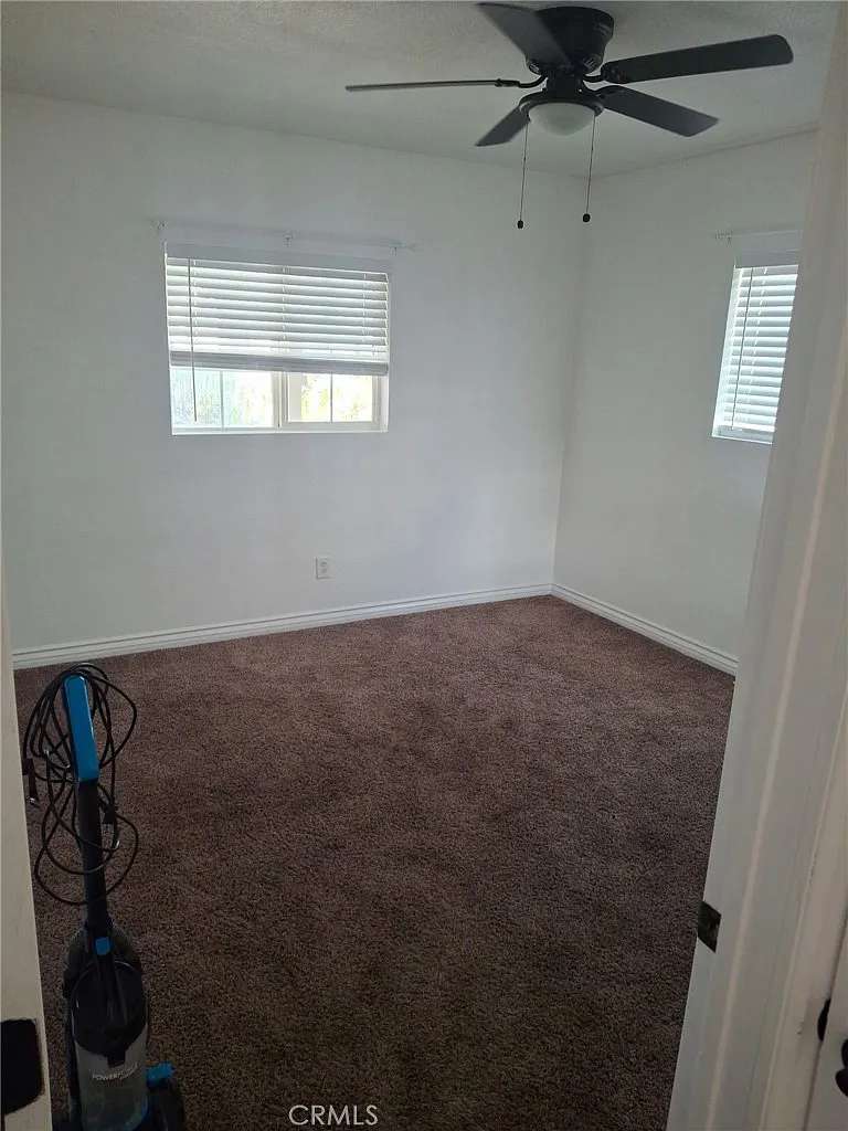 2 bed, 992 sqft, $3,500 — Photo 4