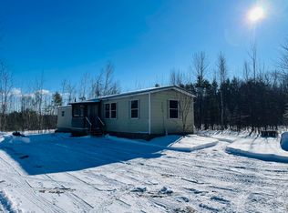 8 Hooper Ln, Fairfield, ME 04937