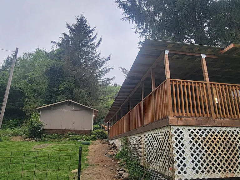 3355 Salmon River Hwy #1 — Photo 4