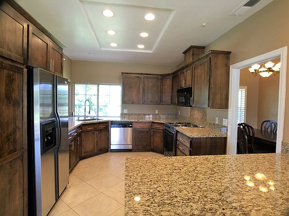 2nd image of 1643-45 Stacey Ln