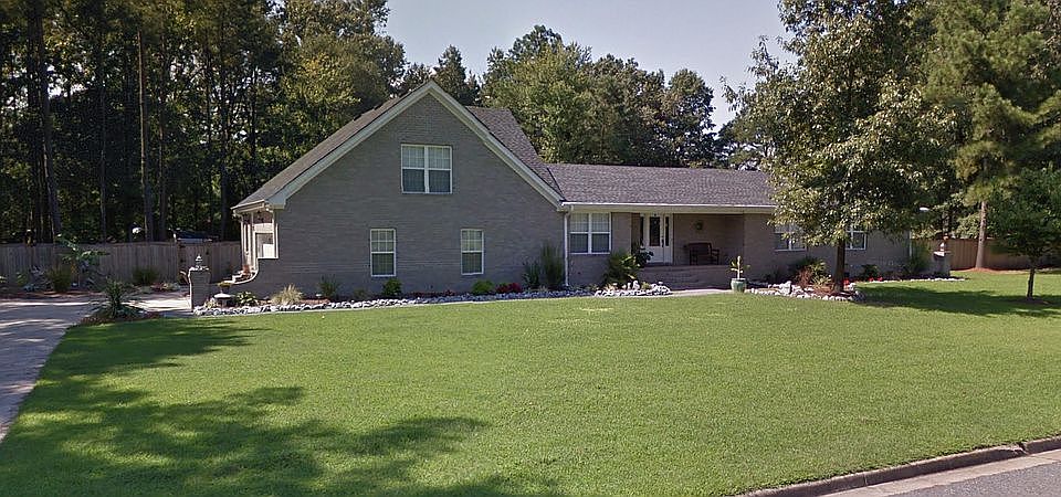 1st image of 524 Prentiss Dr