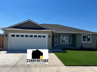 2835 Orrin Dr, Medford, OR 97501