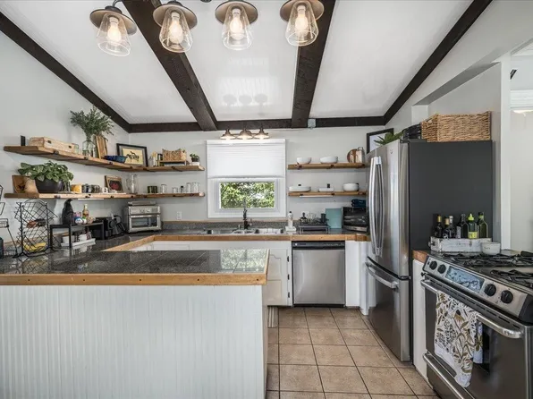 146 Gilman Street, Nashua, NH 03060