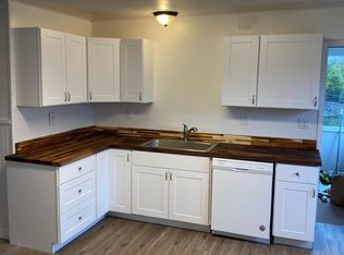 194 Saratoga Ave #2, Mechanicville, NY 12118