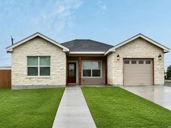 5511 Pageland Dr, Kirby, TX 78219
