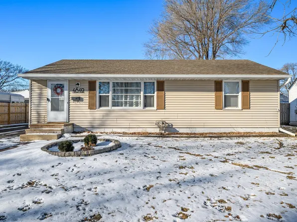 4849 Yates Ave N, Crystal, MN 55429