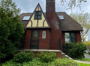 487 Berryman Dr, Amherst, NY 14226