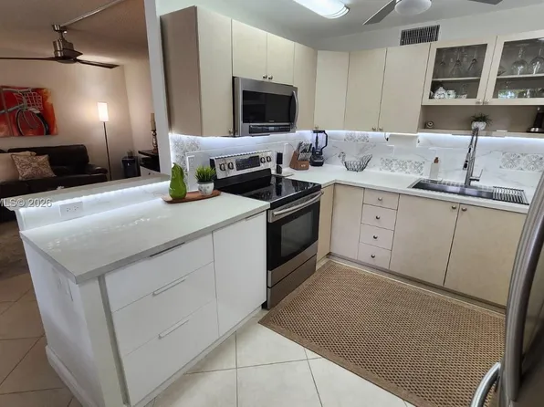 2001 Ventnor Dr #2001-G, Deerfield Beach, FL 33442