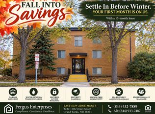 2222 S 17th St #307, Grand Forks, ND 58201