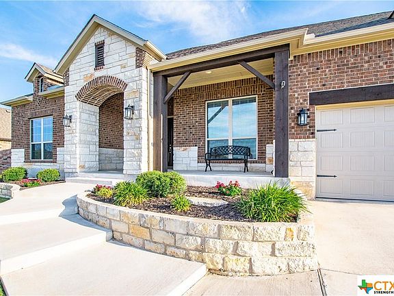 2nd image of 2207 Dunns Hollow Dr
